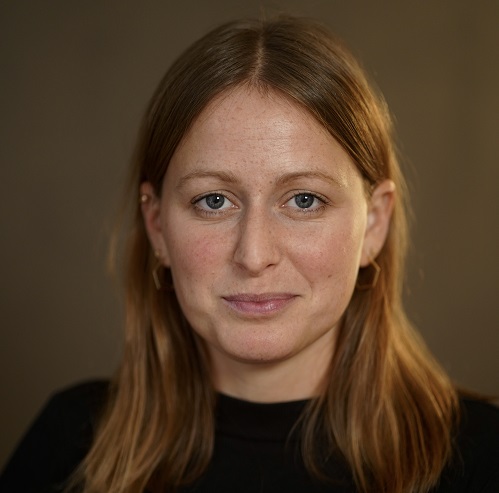 Portraitfoto Nina Ostersehlte.